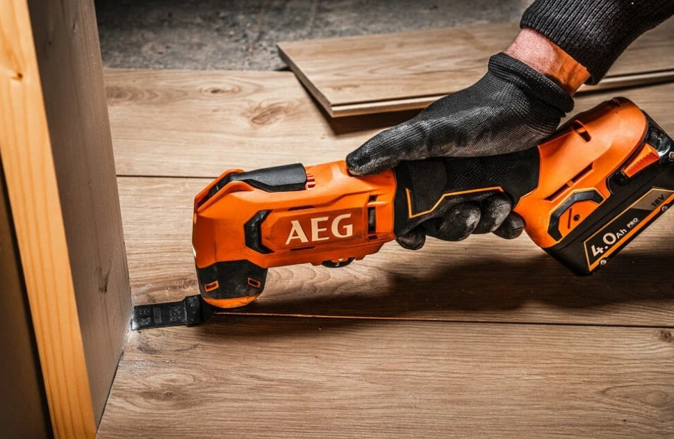 Реноватор AEG Powertools BMT18-0 4935478943 (без АКБ) Реноватор AEG Powertools BMT18-0 4935478943 (без АКБ)