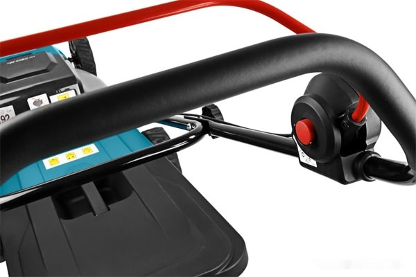 Газонокосилка Makita DLM460PT2 (с 2-мя АКБ) Газонокосилка Makita DLM460PT2 (с 2-мя АКБ)