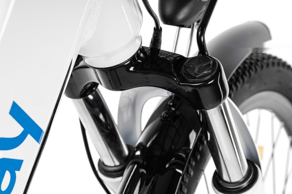 Электровелосипед MyWay Road 2.0 250 26 (15, белый матовый) Электровелосипед MyWay Road 2.0 250 26 (15, белый матовый)