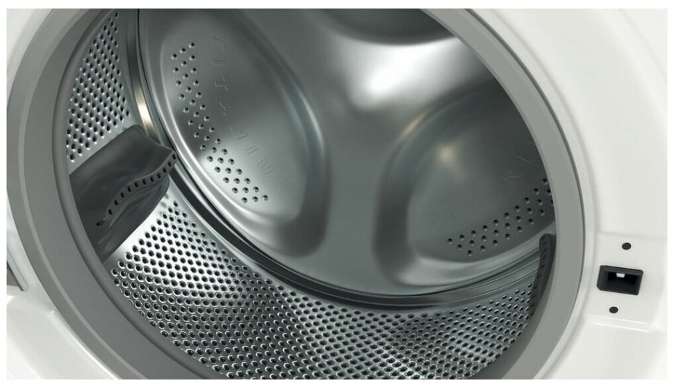 Стиральная машина Indesit BWSE 71252X WSV RU Стиральная машина Indesit BWSE 71252X WSV RU