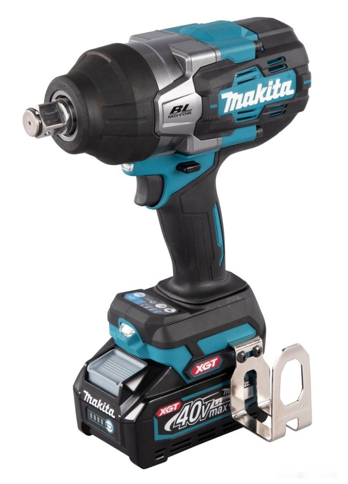 Гайковерт Makita TW001GM101 (с 1-им АКБ) Гайковерт Makita TW001GM101 (с 1-им АКБ)