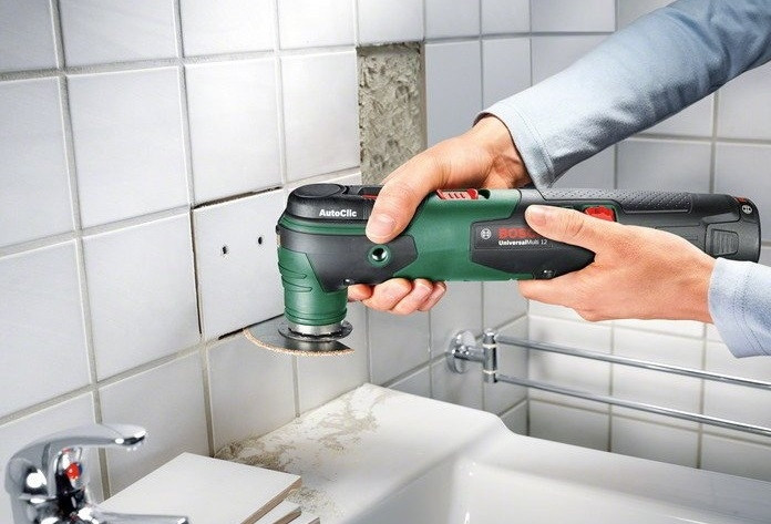 Шлифовальная машина Bosch UniversalMulti 12 (с аккумулятором)