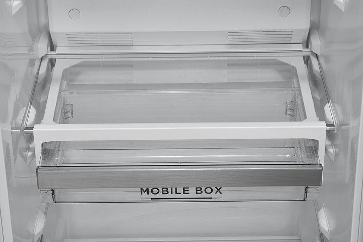 Однокамерный холодильник Midea MDRE423FGE01 Однокамерный холодильник Midea MDRE423FGE01