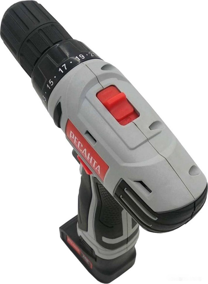 Дрель-шуруповерт Ресанта ДА-24-2ЛК (с 2-мя АКБ, кейс) Дрель-шуруповерт Ресанта ДА-24-2ЛК (с 2-мя АКБ, кейс)