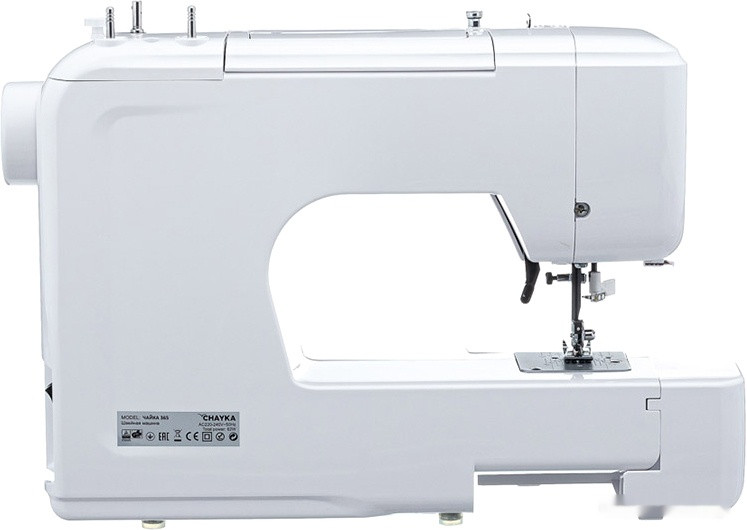 Электромеханическая швейная машина Chayka 365 Электромеханическая швейная машина Chayka 365