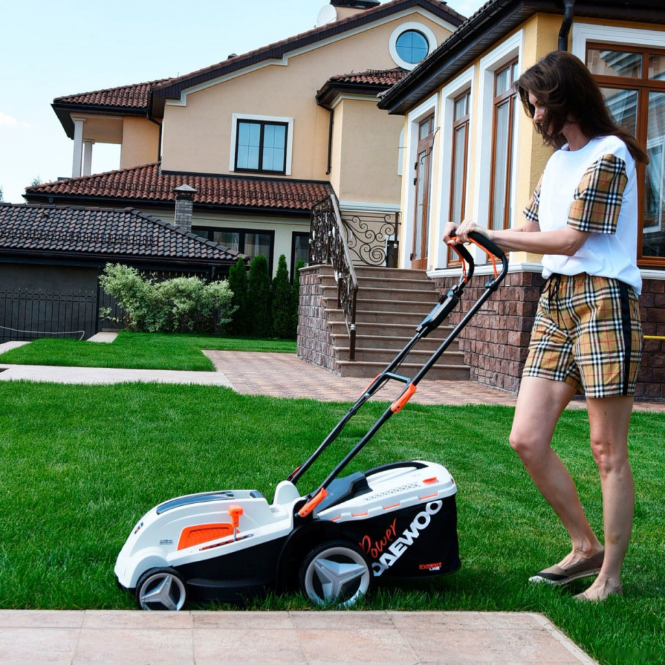 Колёсная газонокосилка Daewoo Power DLM 4040Li (без АКБ) Колёсная газонокосилка Daewoo Power DLM 4040Li (без АКБ)