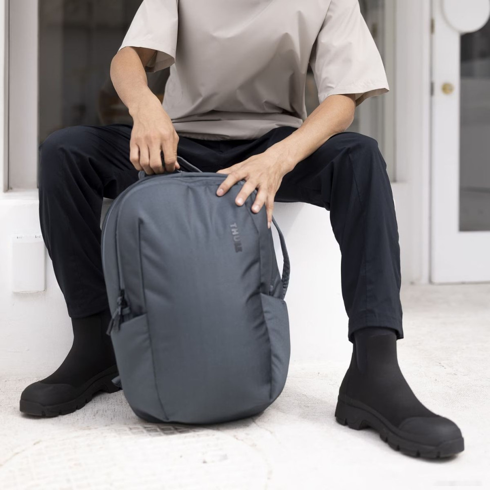 Рюкзак Thule Subterra 2 21L TSLB415BLK (dark slate) Рюкзак Thule Subterra 2 21L TSLB415BLK (dark slate)