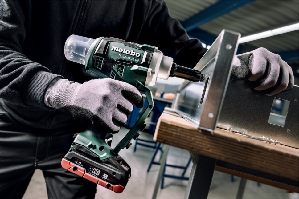 Заклепочник Metabo NP 18 LTX BL 5.0 619002890 (без АКБ) Заклепочник Metabo NP 18 LTX BL 5.0 619002890 (без АКБ)
