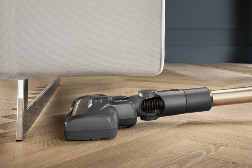 Пылесос Delonghi Colombina Evo XLM418.GCG