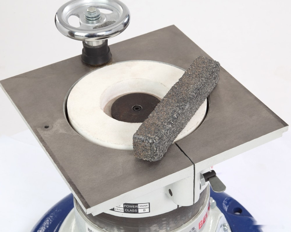 Заточный станок Белмаш GC-650 Заточный станок Белмаш GC-650