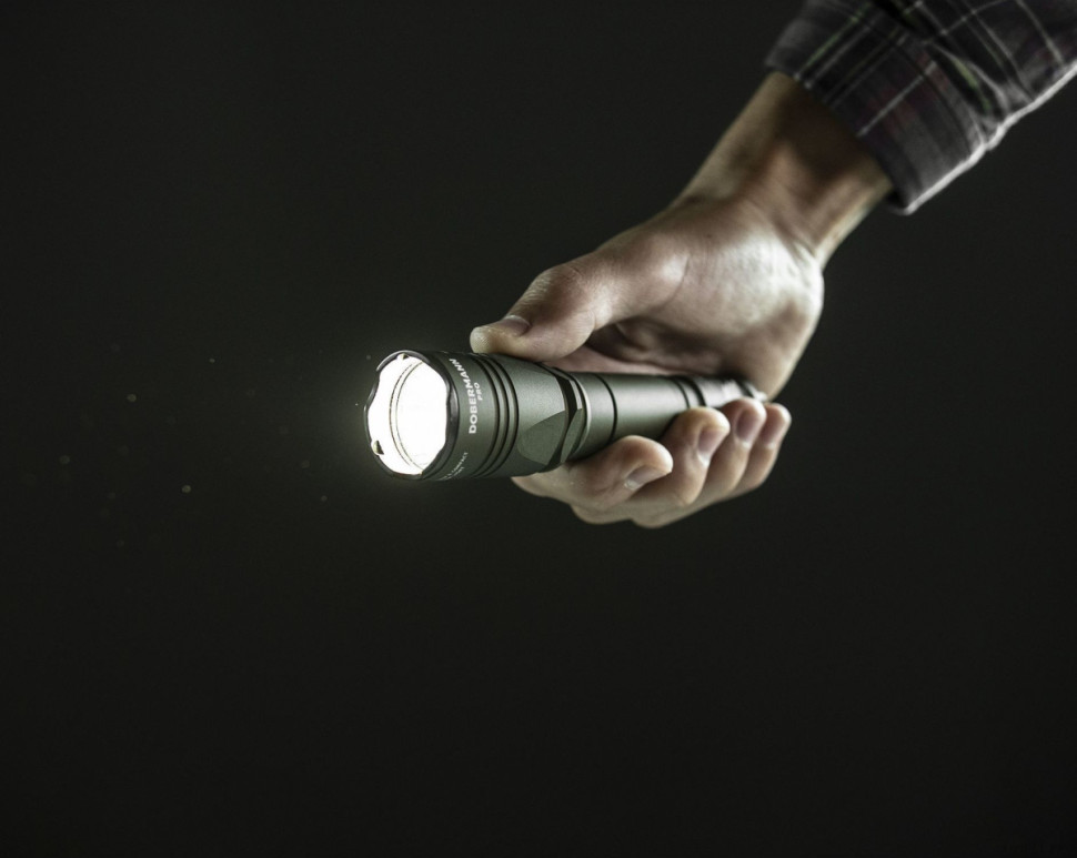 Фонарь Armytek Dobermann Pro Magnet USB Olive (теплый свет) Фонарь Armytek Dobermann Pro Magnet USB Olive (теплый свет)