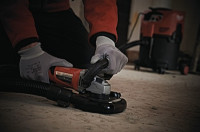 Угловая шлифмашина Milwaukee AGV 15-125 XE DEG-SET