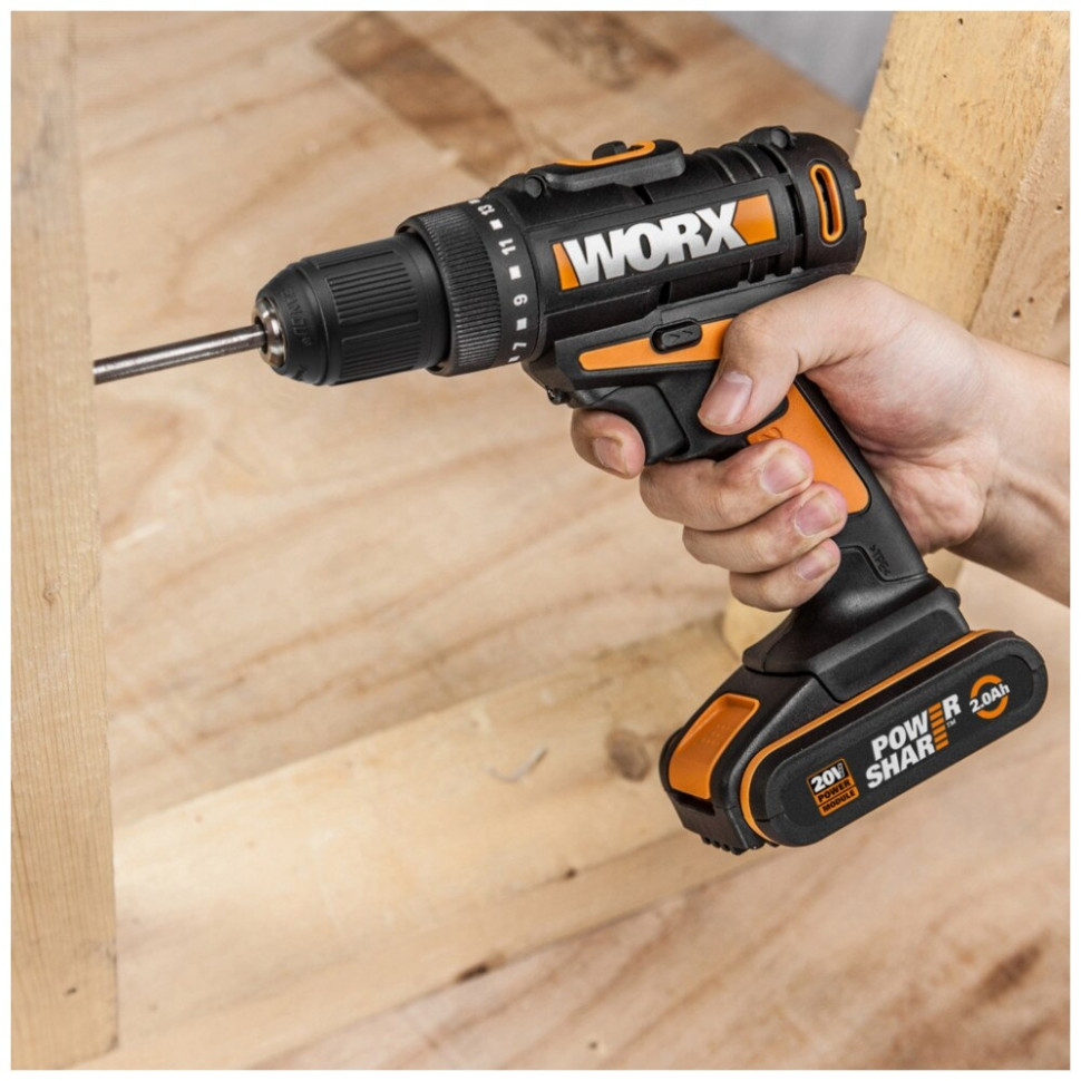 Дрель-шуруповерт Worx WX101.9 (без АКБ) Дрель-шуруповерт Worx WX101.9 (без АКБ)