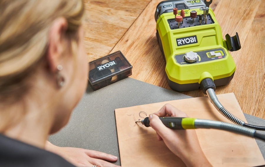 Шлифовальная машина Ryobi R18RT-0 (без АКБ)