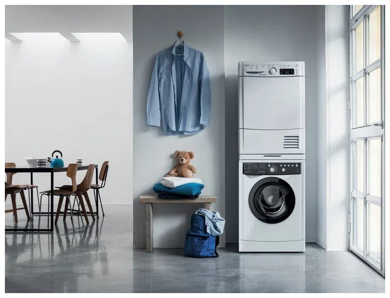 Стиральная машина Indesit EWSB 5085 BK CIS Стиральная машина Indesit EWSB 5085 BK CIS