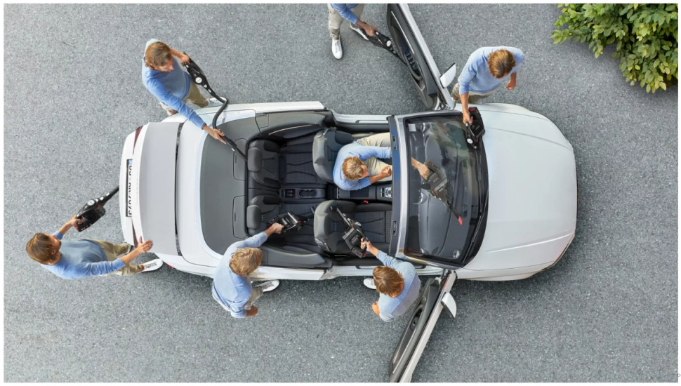 Пылесос Bosch BCS8214BL