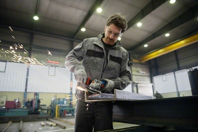 Угловая шлифмашина Bosch GWS 17-125 S Professional 06017D0300 Угловая шлифмашина Bosch GWS 17-125 S Professional 06017D0300