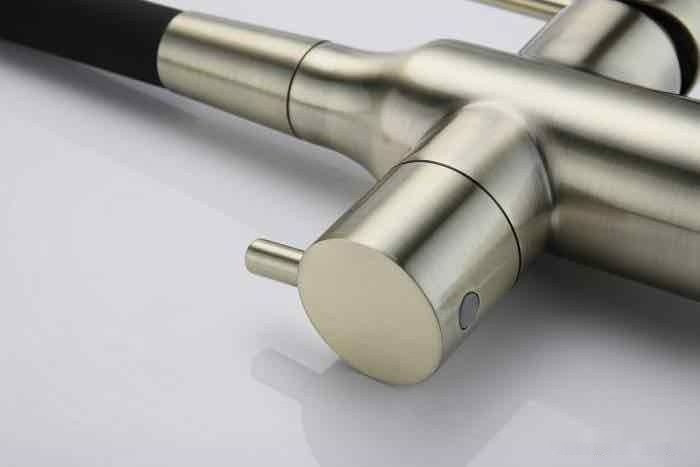 Смеситель Paulmark Salix Sa213419-BR (черный/бронза) Смеситель Paulmark Salix Sa213419-BR (черный/бронза)