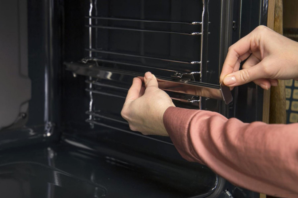 Духовой шкаф Gorenje BO6735E02XK