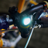 Фонарь Armytek Elf C1 Micro USB (теплый)