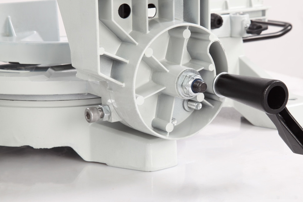 Торцовочная пила Белмаш MS B-255 Торцовочная пила Белмаш MS B-255