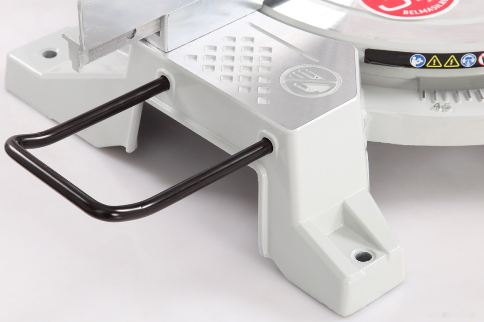 Торцовочная пила Белмаш MS B-255 Торцовочная пила Белмаш MS B-255