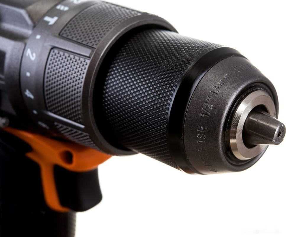 Ударная дрель-шуруповерт AEG Powertools BSB 18C3BL-502C 4935478939 (с 2-мя АКБ 5 Ач, кейс)