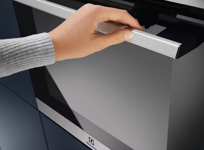 Духовой шкаф Electrolux EOD5C70X