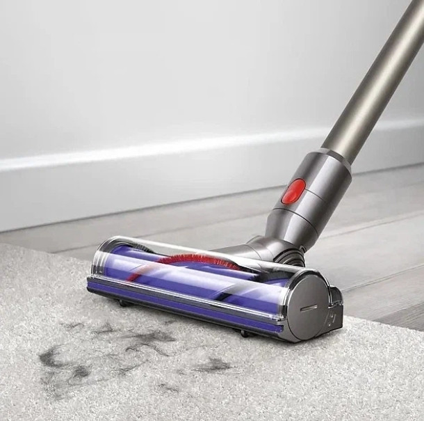 Пылесос Dyson V8 Absolute (SV25) Пылесос Dyson V8 Absolute (SV25)