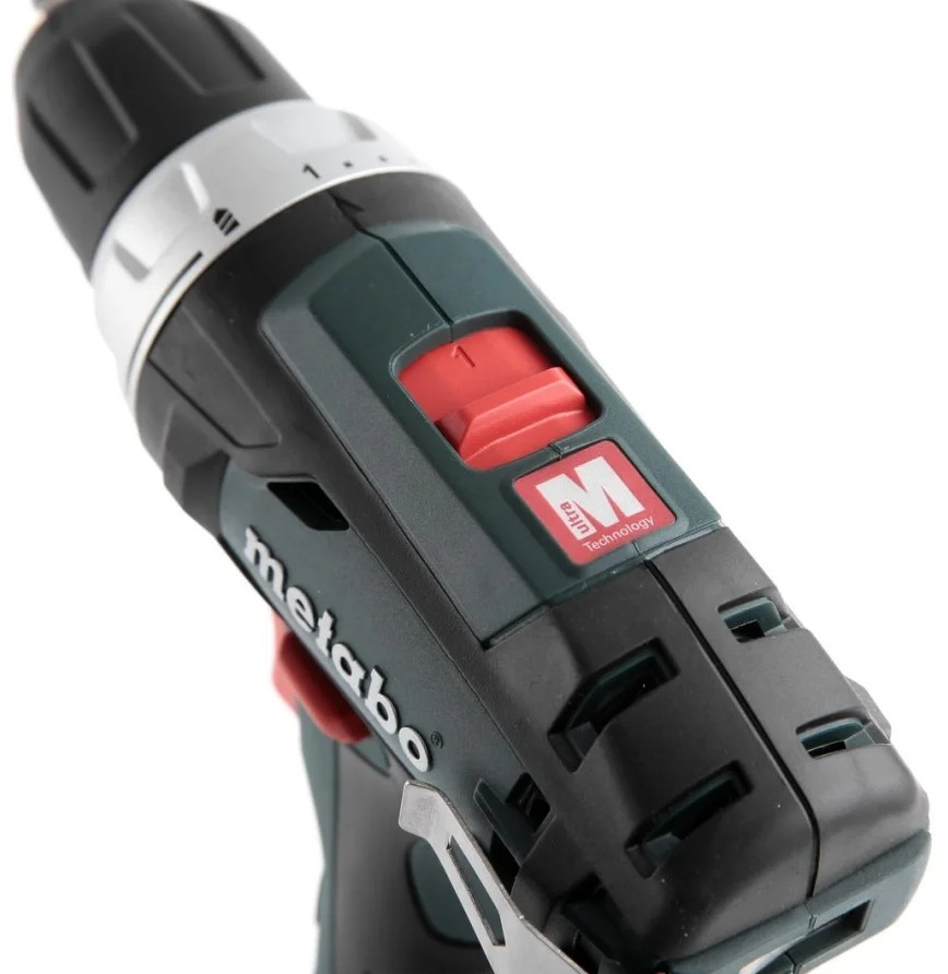 Дрель-шуруповерт Metabo BS Basic 600984500 (с 2-мя АКБ, кейс) Дрель-шуруповерт Metabo BS Basic 600984500 (с 2-мя АКБ, кейс)