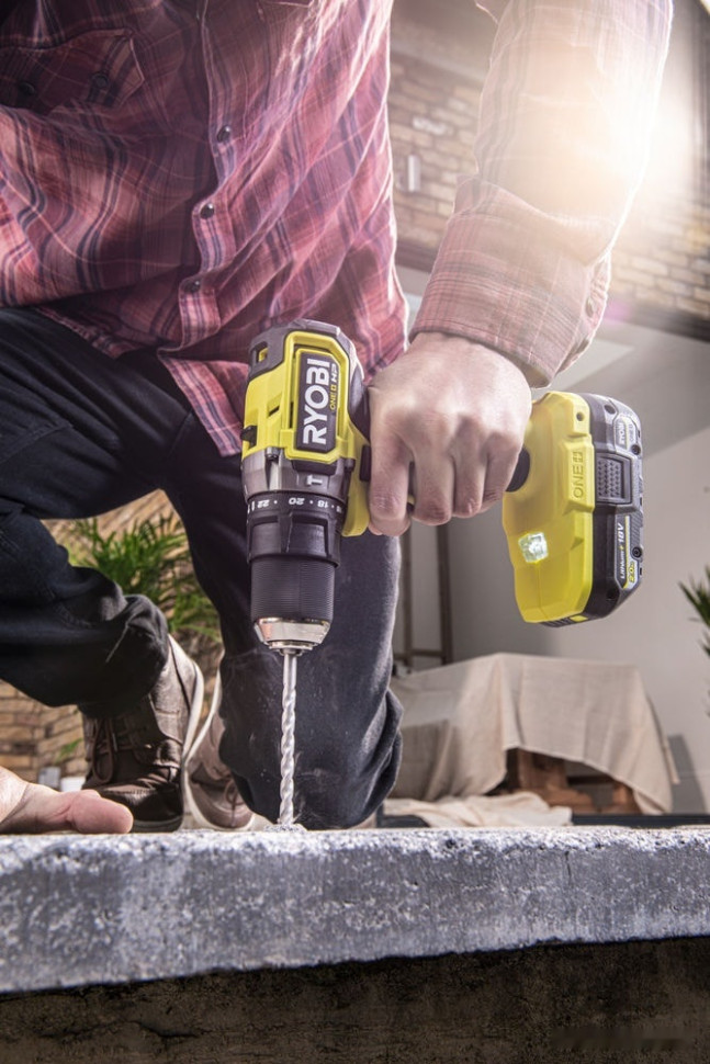 Ударная дрель-шуруповерт Ryobi HP RPD18C-220S 5133004982 (с 2-мя АКБ 2 Ah, сумка)