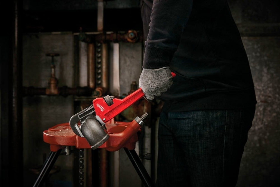 Ключ трубный Milwaukee 48-22-7112