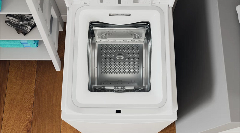 Стиральная машина Indesit BTWL 60400 Стиральная машина Indesit BTWL 60400