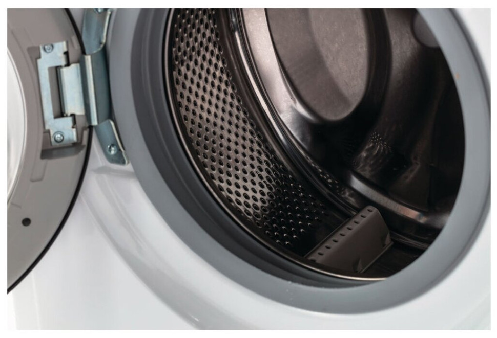 Стиральная машина Indesit EWSD 51031 BK CIS Стиральная машина Indesit EWSD 51031 BK CIS