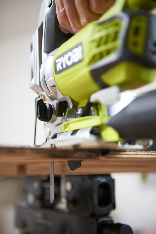 Лобзик Ryobi RJS850-K Лобзик Ryobi RJS850-K
