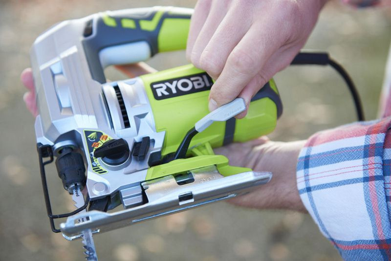 Лобзик Ryobi RJS850-K Лобзик Ryobi RJS850-K