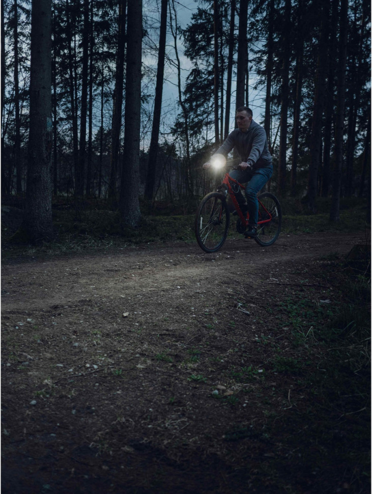 Фонарь Armytek Wizard C2 WR Magnet USB (теплый) Фонарь Armytek Wizard C2 WR Magnet USB (теплый)