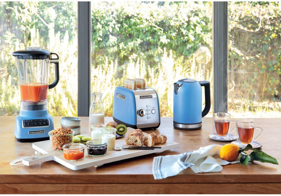 Электрический чайник KitchenAid 5KEK1722EVB Электрический чайник KitchenAid 5KEK1722EVB
