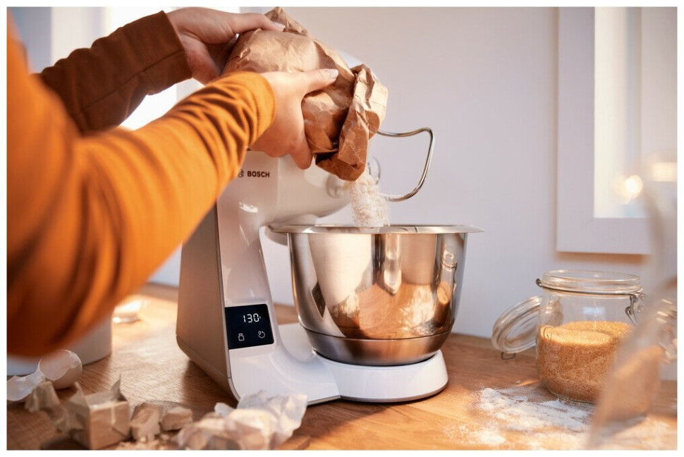 Кухонный комбайн Bosch MUM5XW10 Кухонный комбайн Bosch MUM5XW10