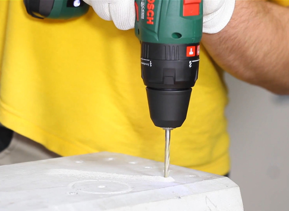 Дрель ударная Bosch PSB 14.4 LI-2 Дрель ударная Bosch PSB 14.4 LI-2