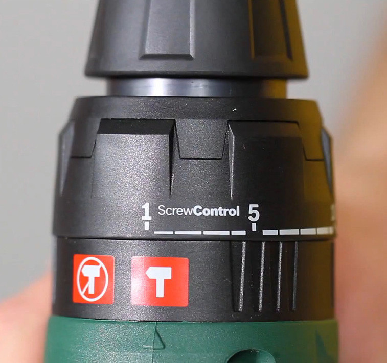 Дрель ударная Bosch PSB 14.4 LI-2 Дрель ударная Bosch PSB 14.4 LI-2