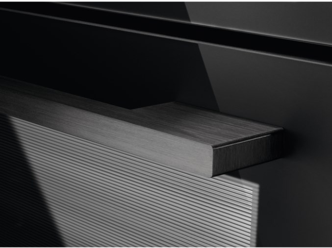 Духовой шкаф Electrolux KVLAE00WT Духовой шкаф Electrolux KVLAE00WT