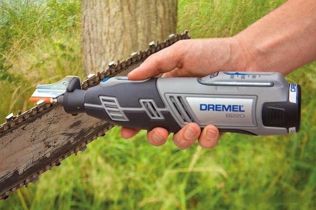 Гравер Dremel 8220 (8220-5/65)