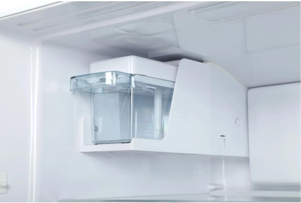 Четырёхдверный холодильник Hitachi R-W660PUC7XGBK Четырёхдверный холодильник Hitachi R-W660PUC7XGBK