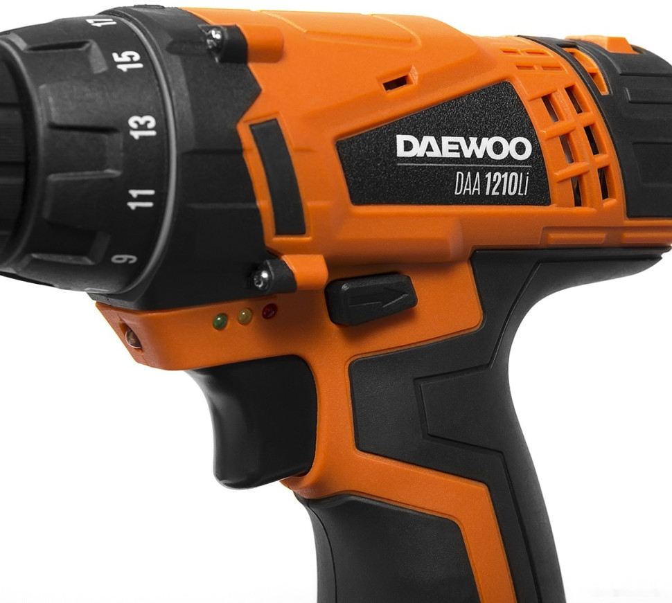 Daewoo Power DGA 1220Li SET (шуруповерт, сабельная пила, 2 АКБ, сумка) Daewoo Power DGA 1220Li SET (шуруповерт, сабельная пила, 2 АКБ, сумка)