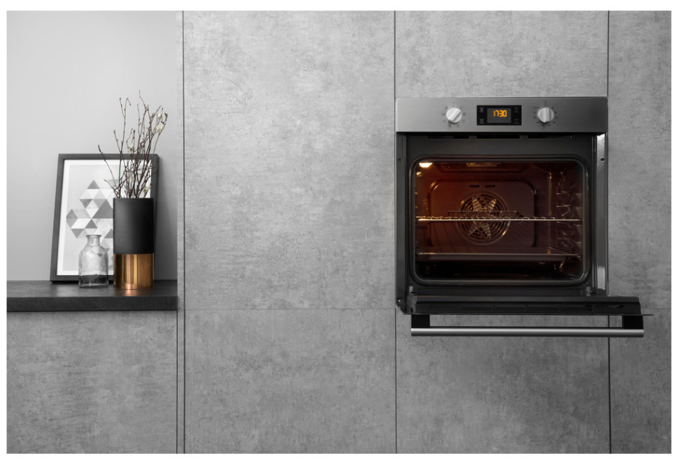 Духовой шкаф Hotpoint-Ariston FA2 540 H IX HA Духовой шкаф Hotpoint-Ariston FA2 540 H IX HA