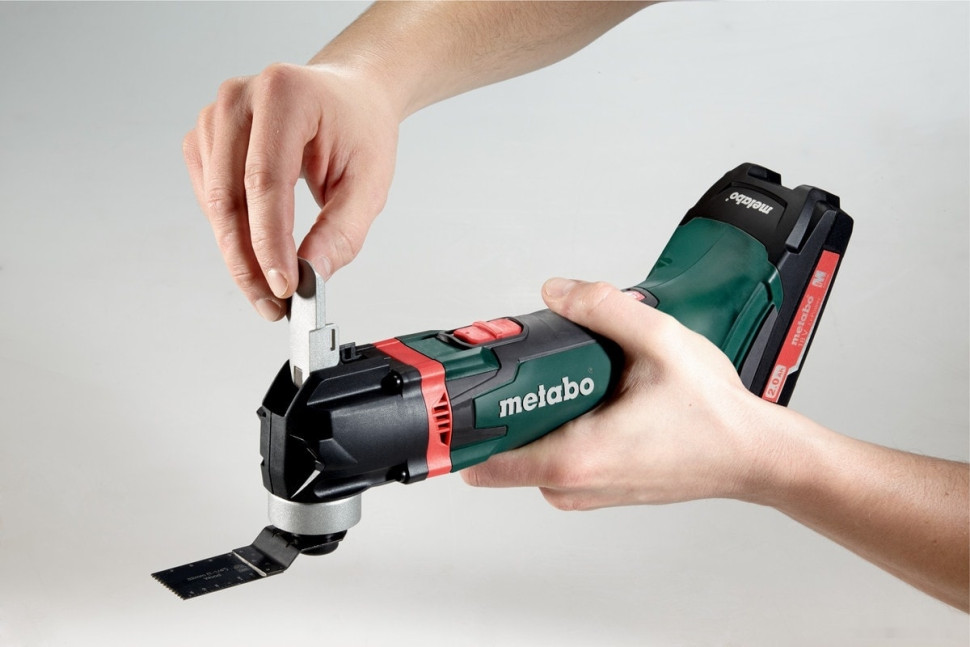 Шлифовальная машина Metabo MT 18 LTX COMPACT T04100 (с 1-м АКБ) Шлифовальная машина Metabo MT 18 LTX COMPACT T04100 (с 1-м АКБ)