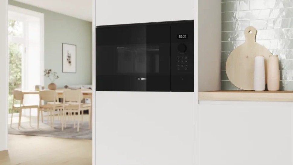 Микроволновая печь Bosch Serie 4 BFL524MB2 Микроволновая печь Bosch Serie 4 BFL524MB2