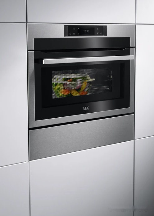 Духовой шкаф AEG KME768080M Духовой шкаф AEG KME768080M