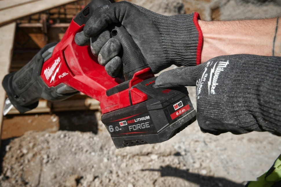 Аккумулятор для инструмента Milwaukee M18 Forge M18FB6 4932492533 (18В/6 Ач) Аккумулятор для инструмента Milwaukee M18 Forge M18FB6 4932492533 (18В/6 Ач)
